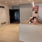 Hotel Lux Módena