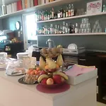 Lux Hotel 3*