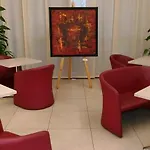 Lux 3*