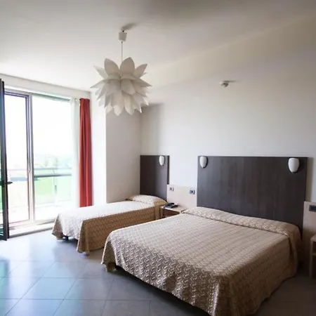 Lux 3*