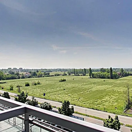 Lux 3*